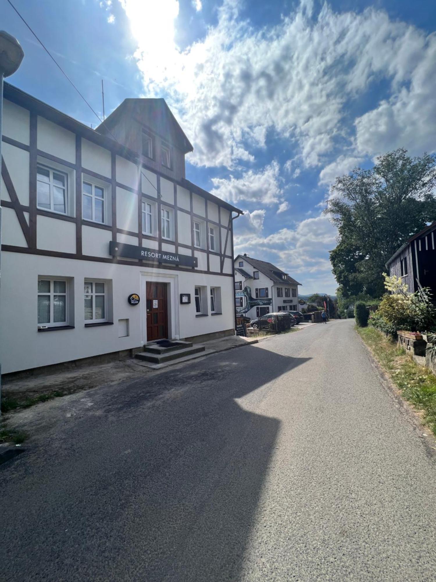Resort Mezna Hrensko Exterior photo
